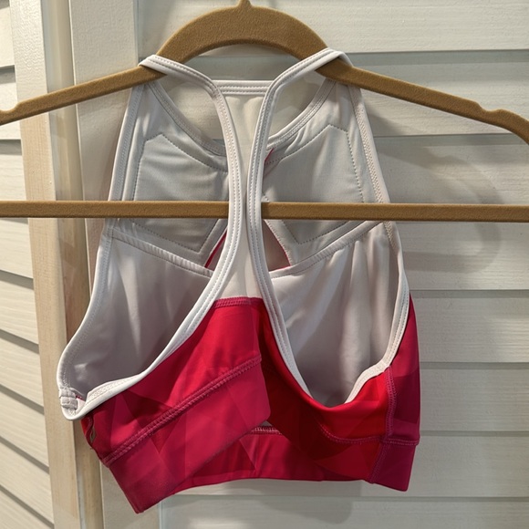 Pink Chestee - Picture 2 of 2